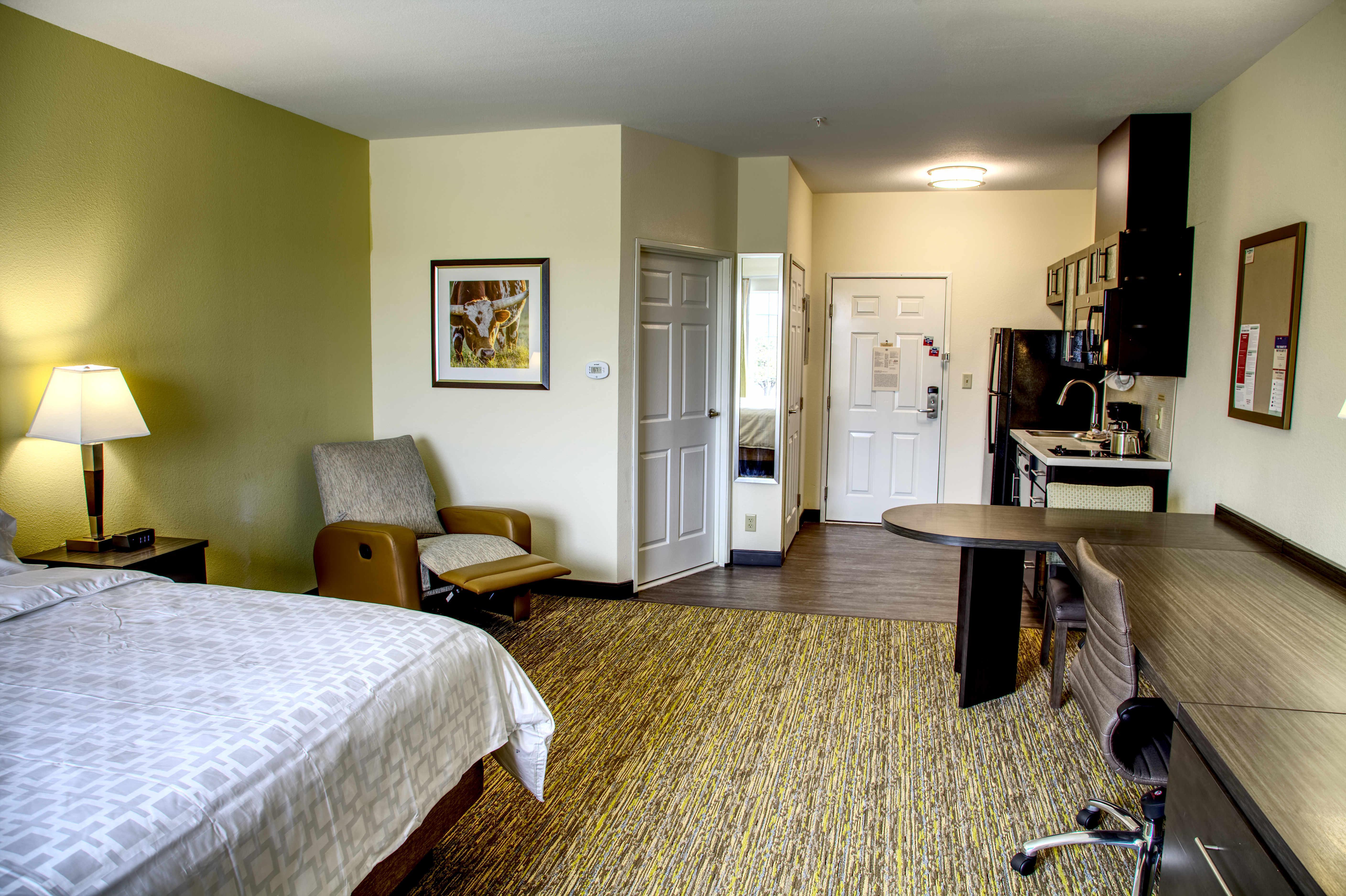 Hotel Candlewood - North By Ihg 3*