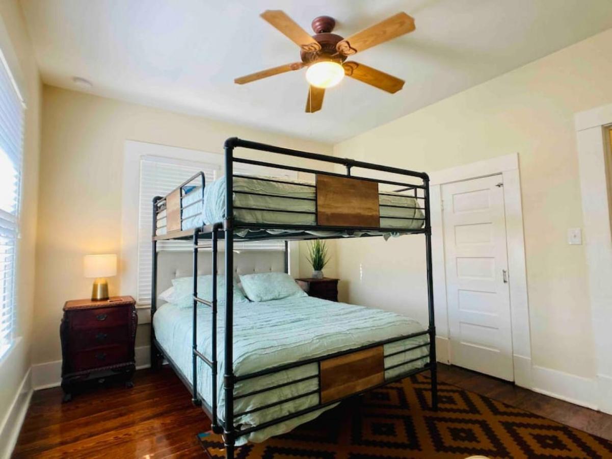 Holiday home Downtown In Amazing Walkable Location