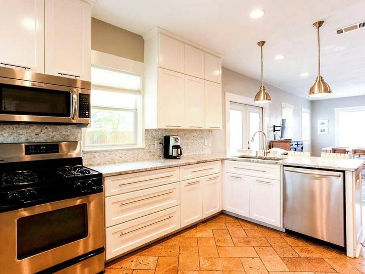 Holiday home Downtown In Amazing Walkable Location *