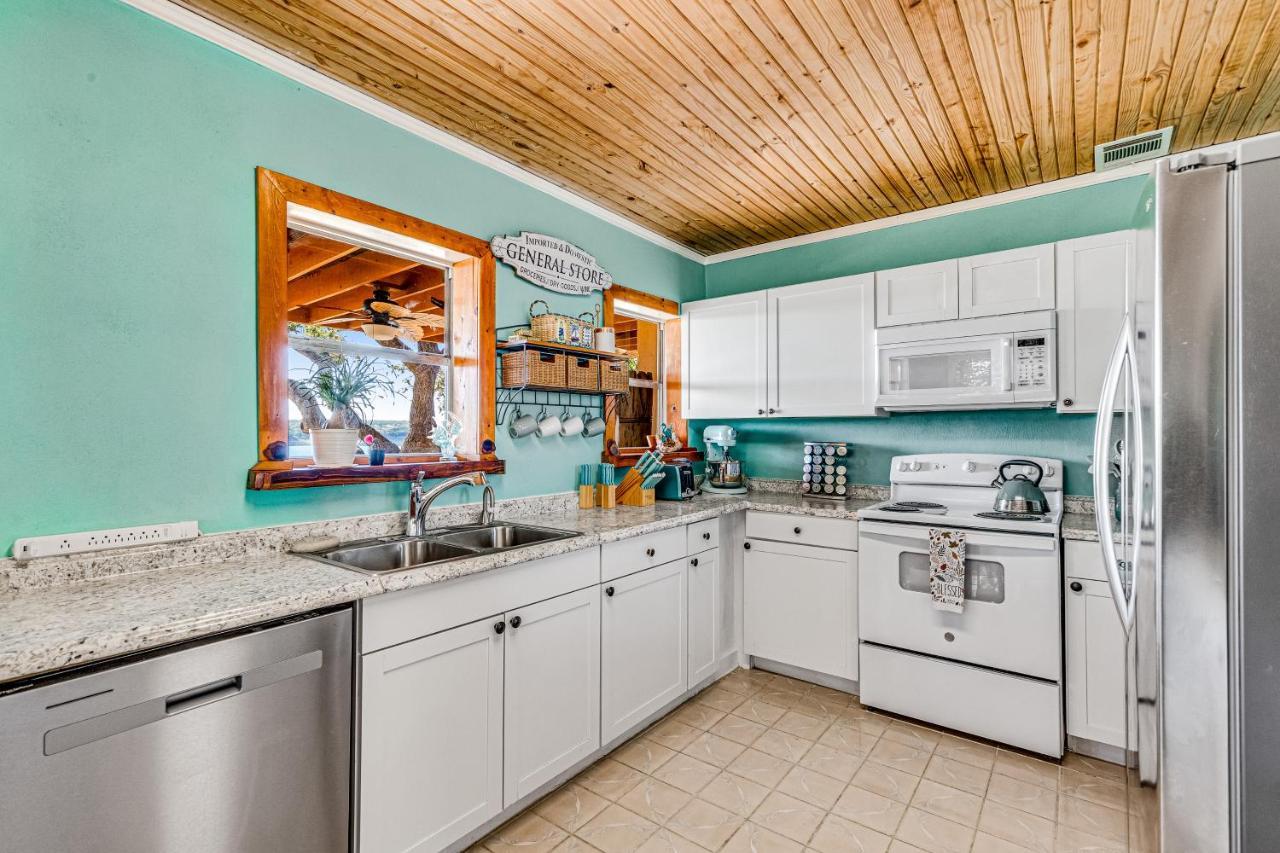 Lakeside House * Austin