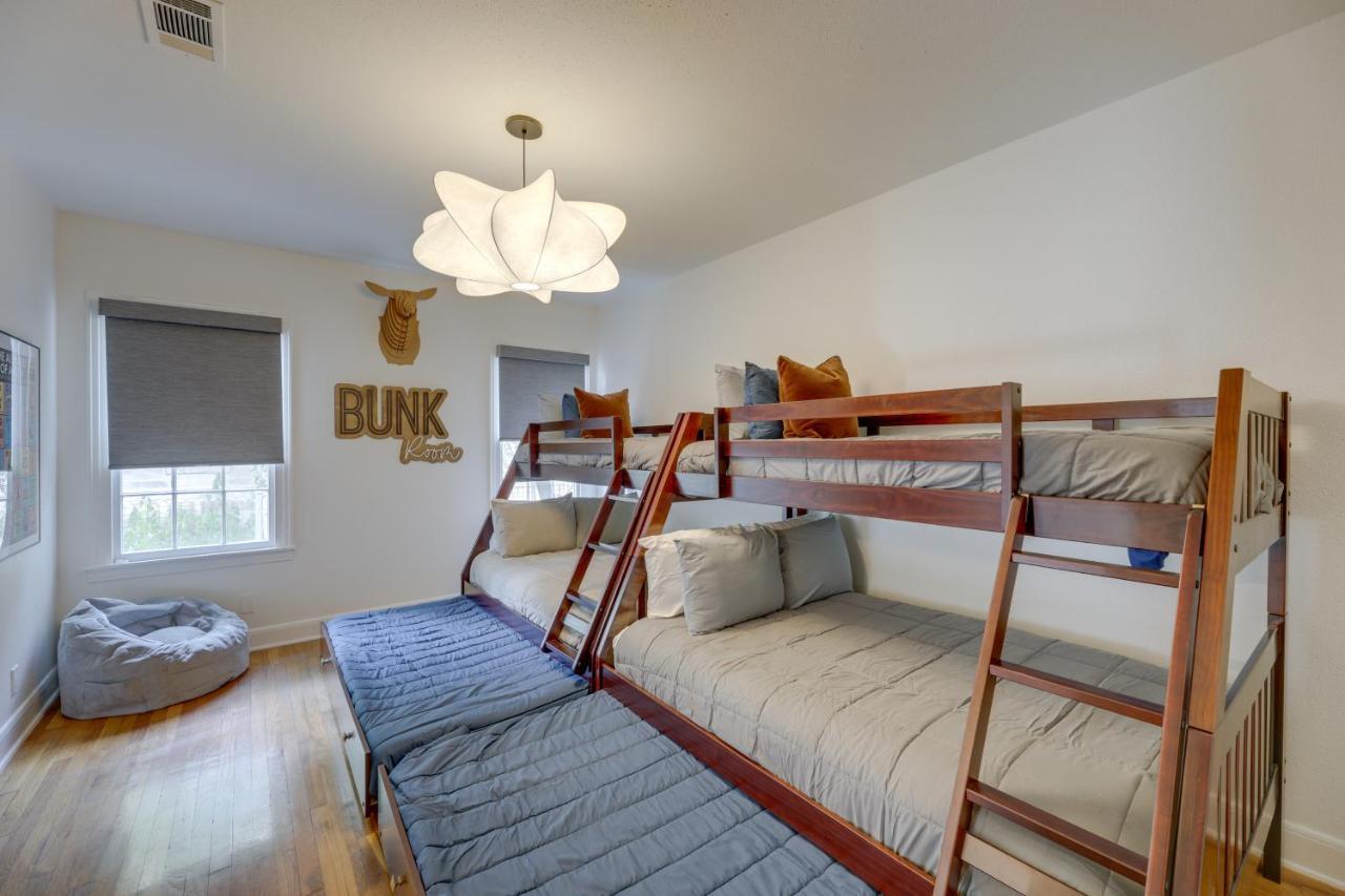 Holiday home Family-friendly House With Screened Porch! *