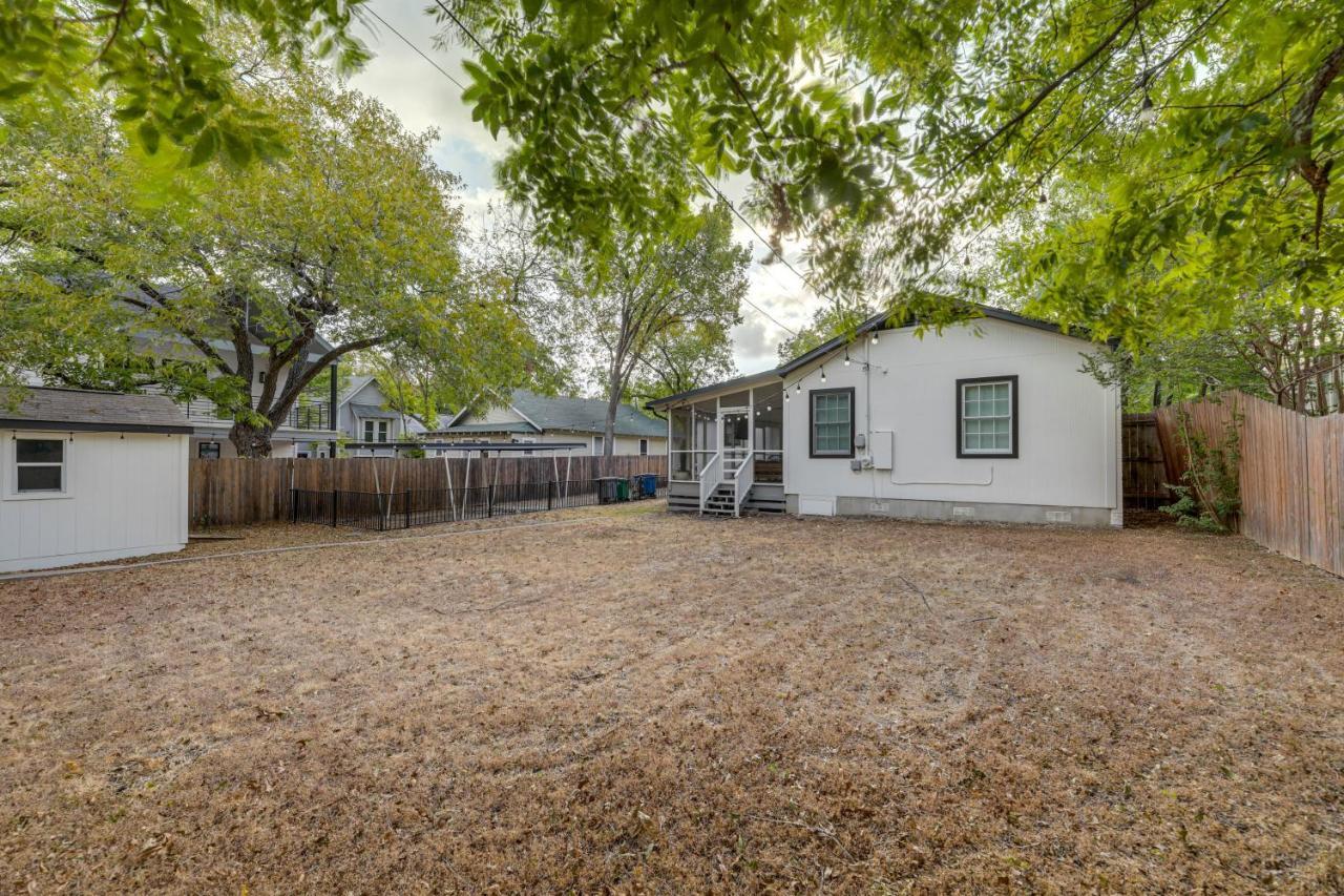 Family-friendly House With Screened Porch! Austin