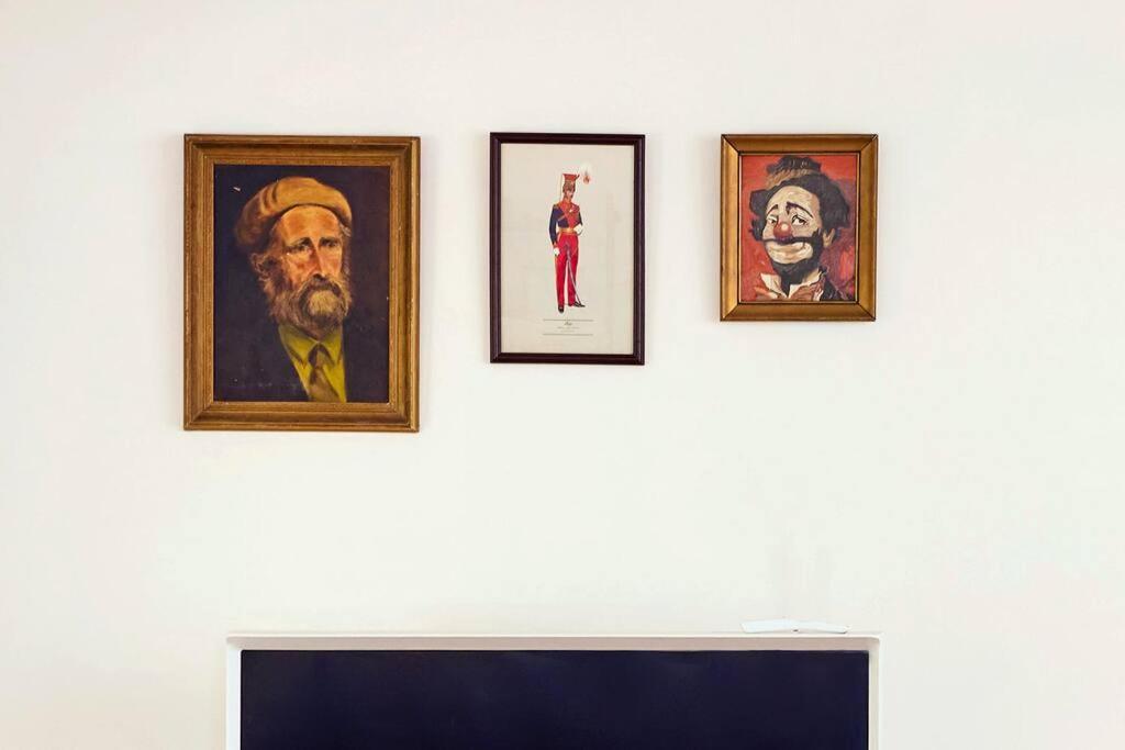 Walk To Coffee, Bars, Eats — The Cozy Holiday home Austin