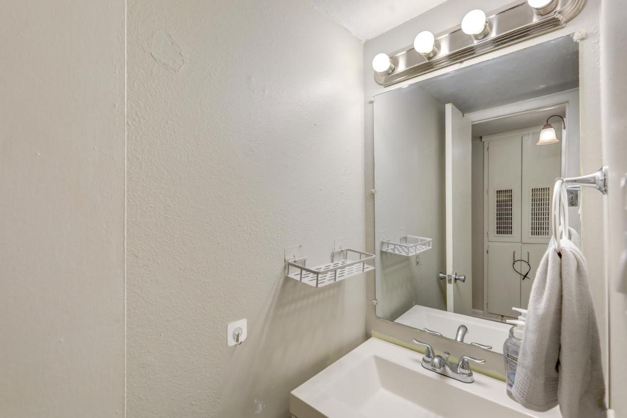 Pet-friendly With Pool, Near Downtown * Austin