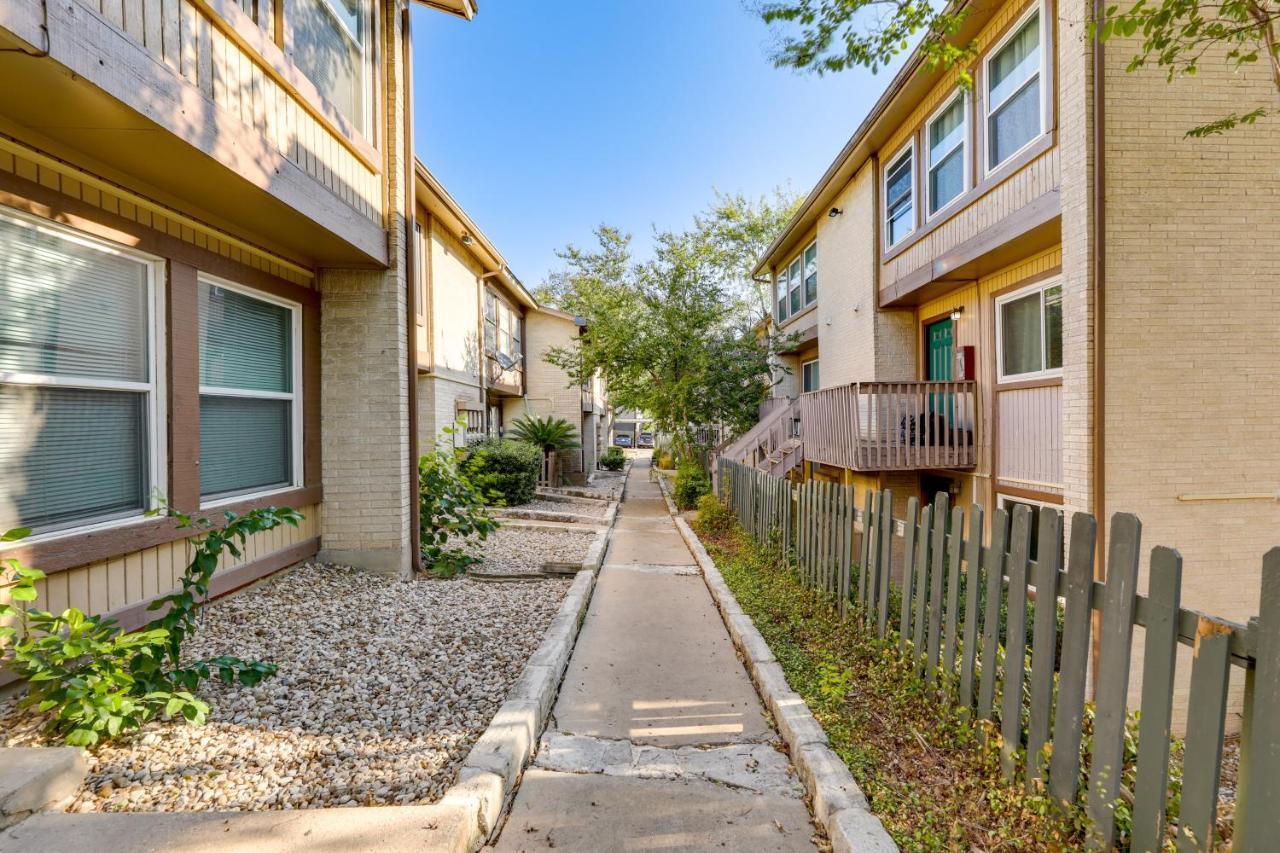 Pet-friendly With Pool, Near Downtown Austin