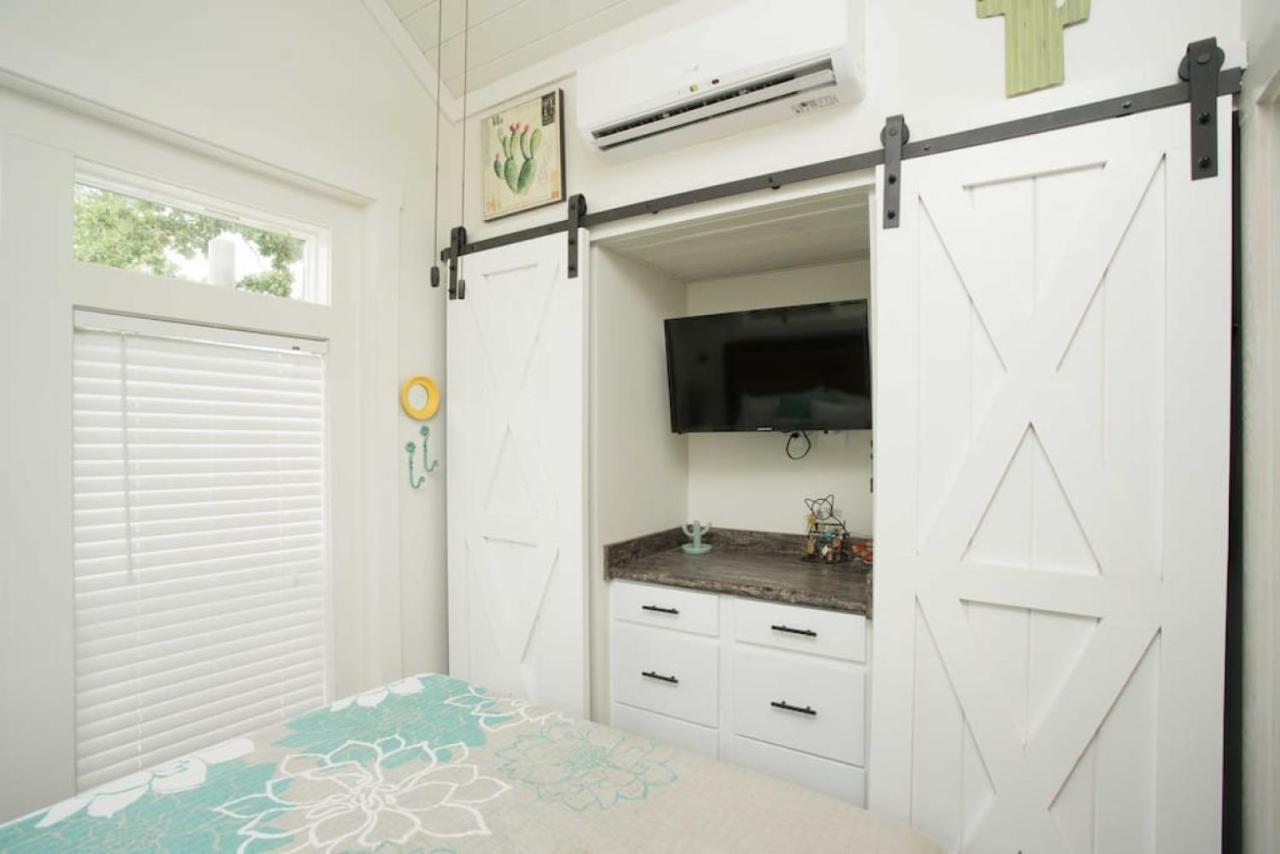 Apartment Simply Southern Tiny House Retreat *