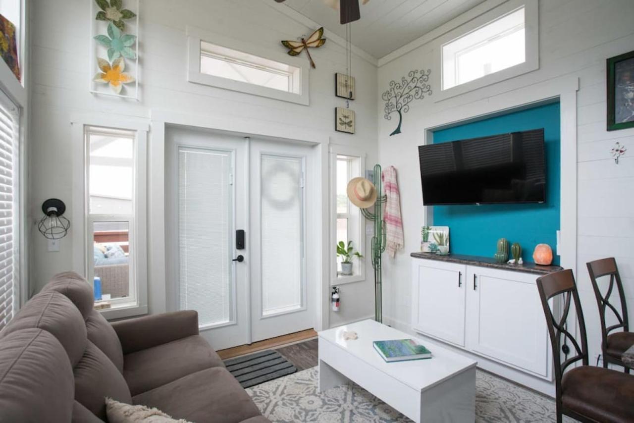Simply Southern Tiny House Retreat Apartment *