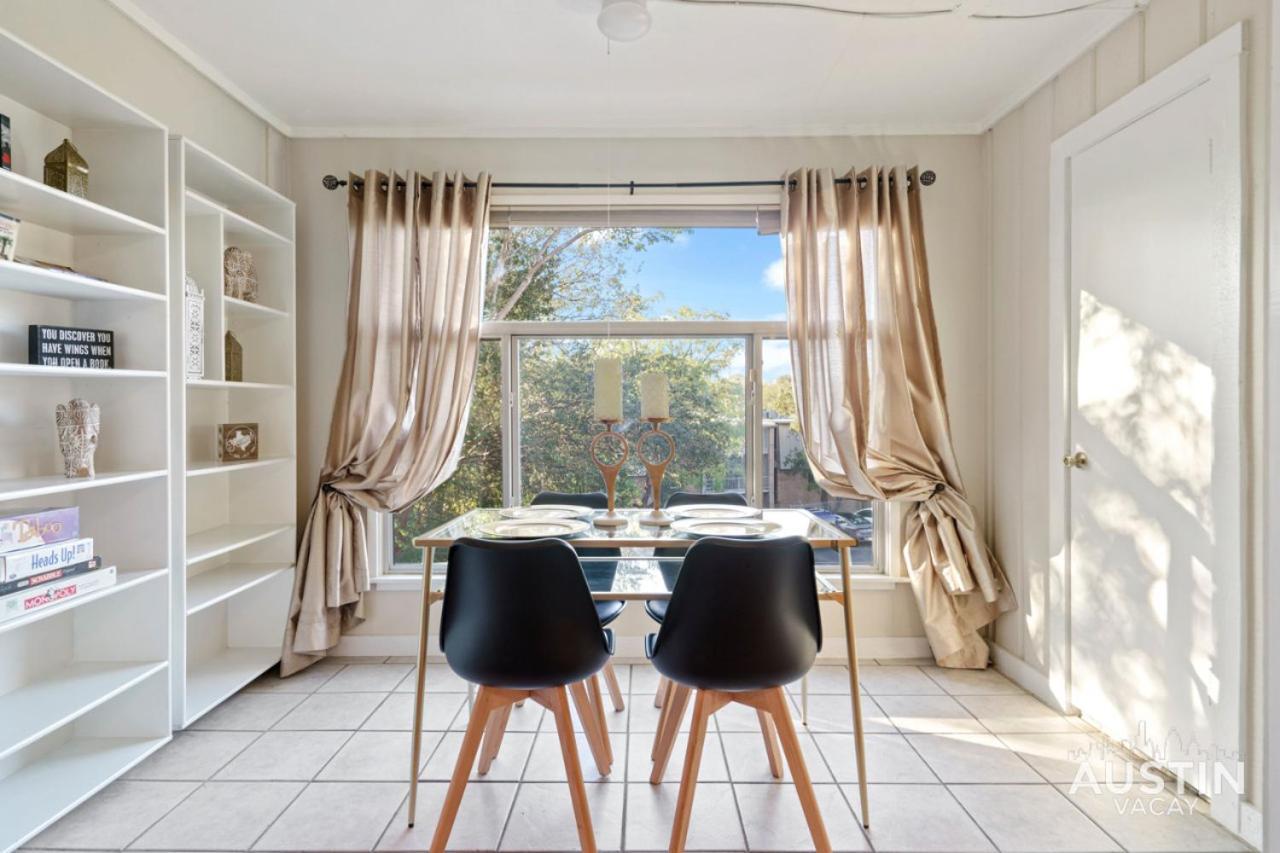 Holiday home Free Parking And Pool At Chic Oasis *