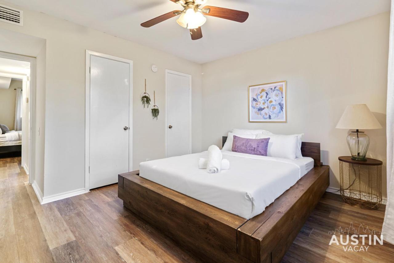 Holiday home Free Parking And Pool At Chic Oasis *
