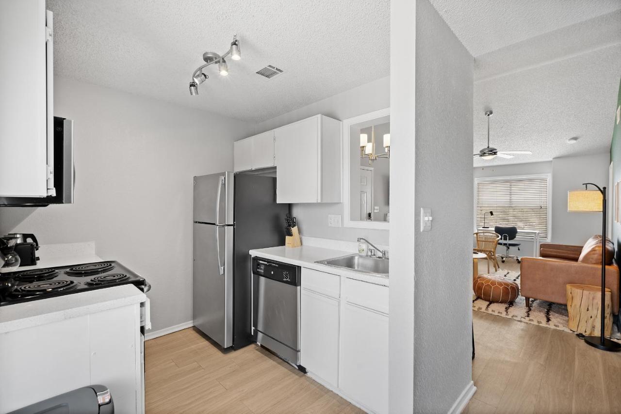 Comfy Boho 2bd In Cedar Park/north Apartment