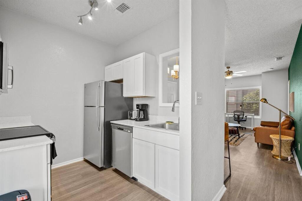 Cozy Boho 2bd - Cedar Park/north Apartment