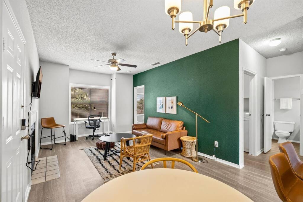 Cozy Boho 2bd - Cedar Park/north Apartment Austin