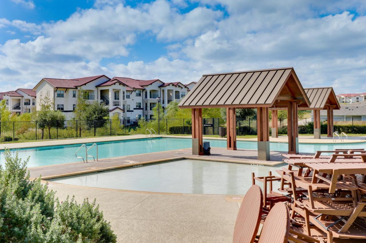 Holiday home Bright Vacation About 10 Mi To Downtown! *
