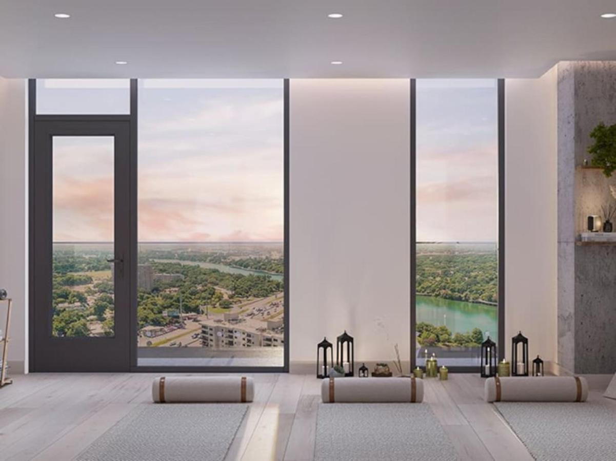 New 1br With Views And Rooftop Pool Near Rainey St Apartment Austin
