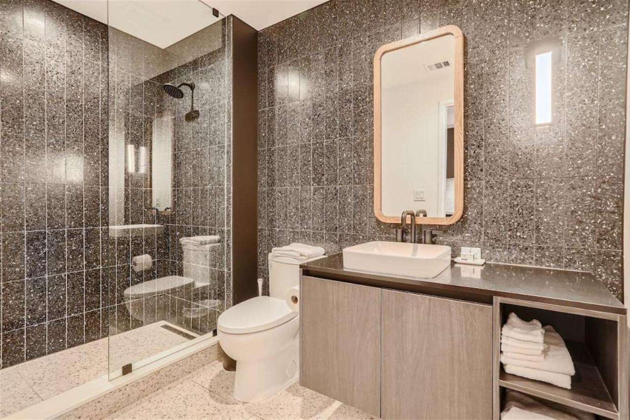 Apartment New 1br With Views And Rooftop Pool Near Rainey St
