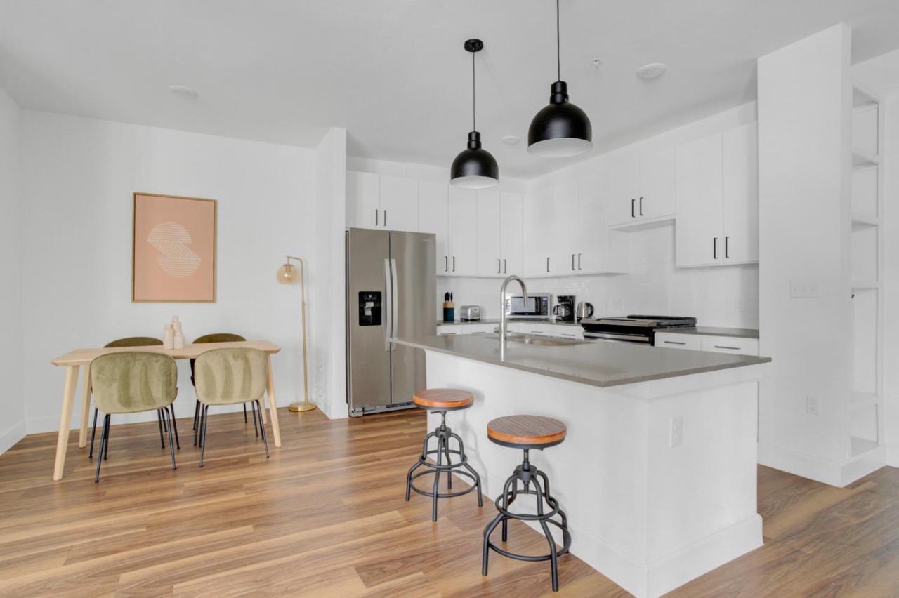 Apartment East 2br W Gym Pool Wd Nr Shops Atx-59 *