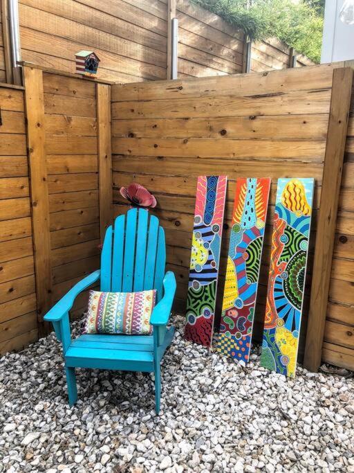 East Austintacious - Artsy, Walkable 4br 4ba *