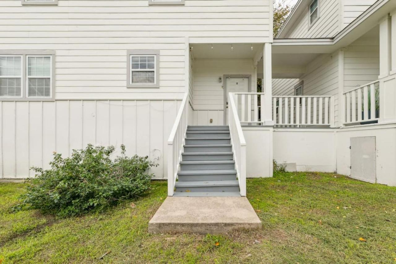 Modern East 4br Gem Holiday home