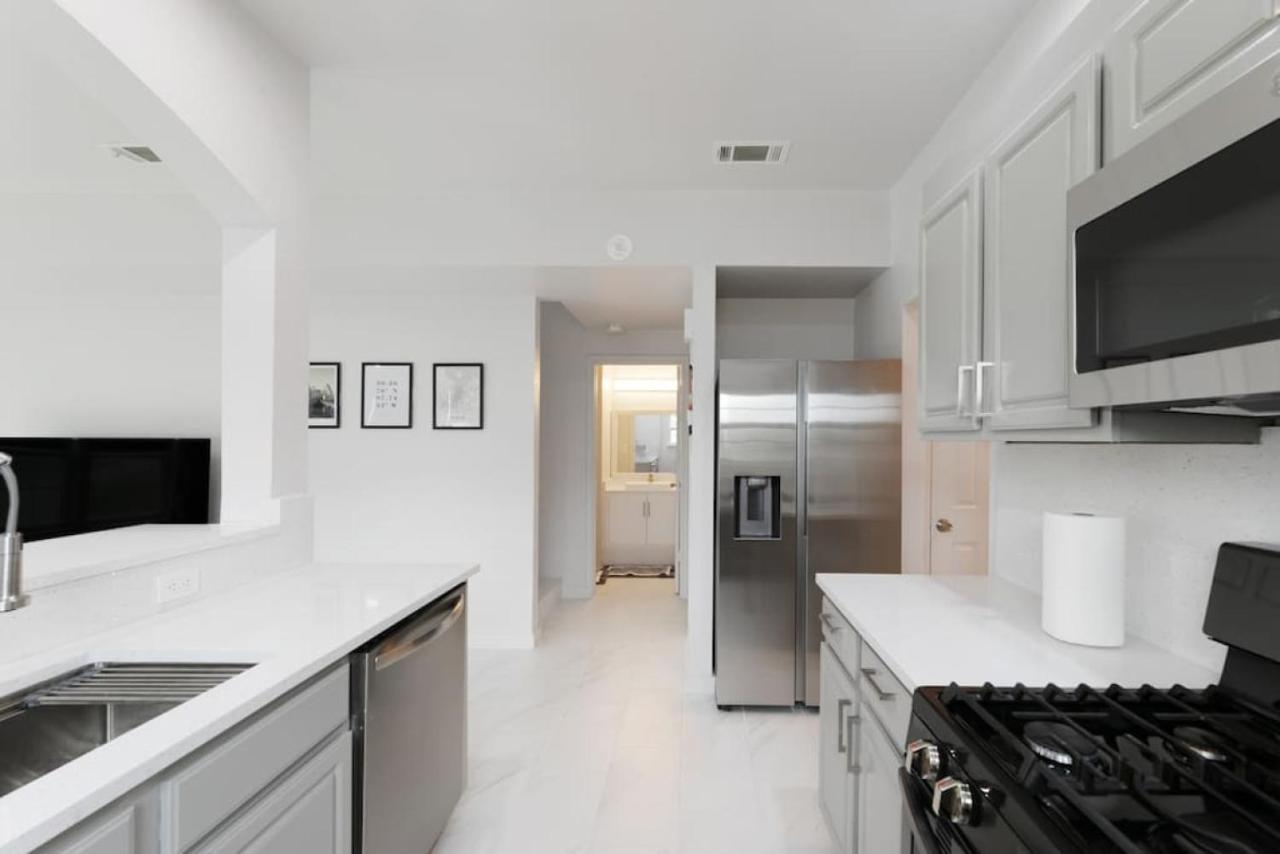 Modern East 4br Gem