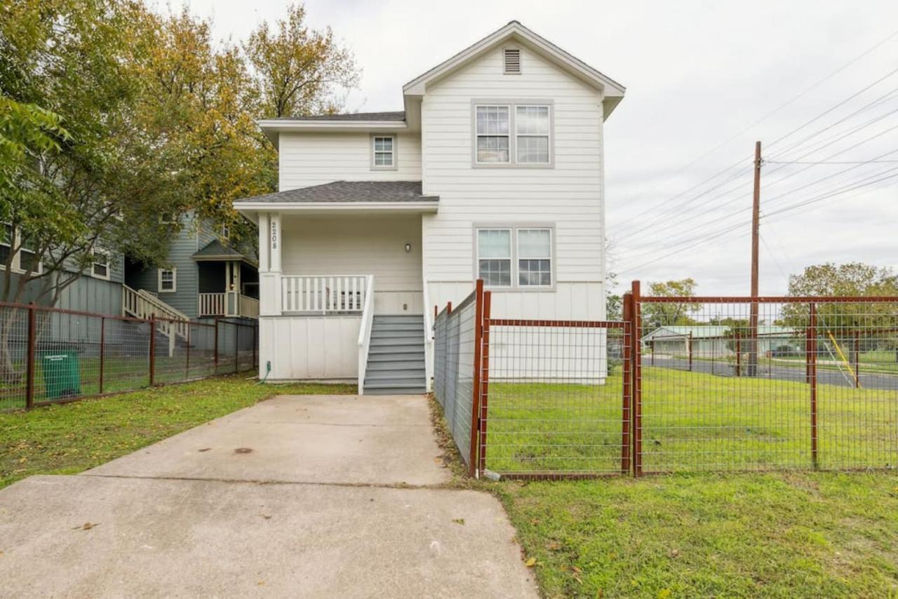 Modern East 4br Gem