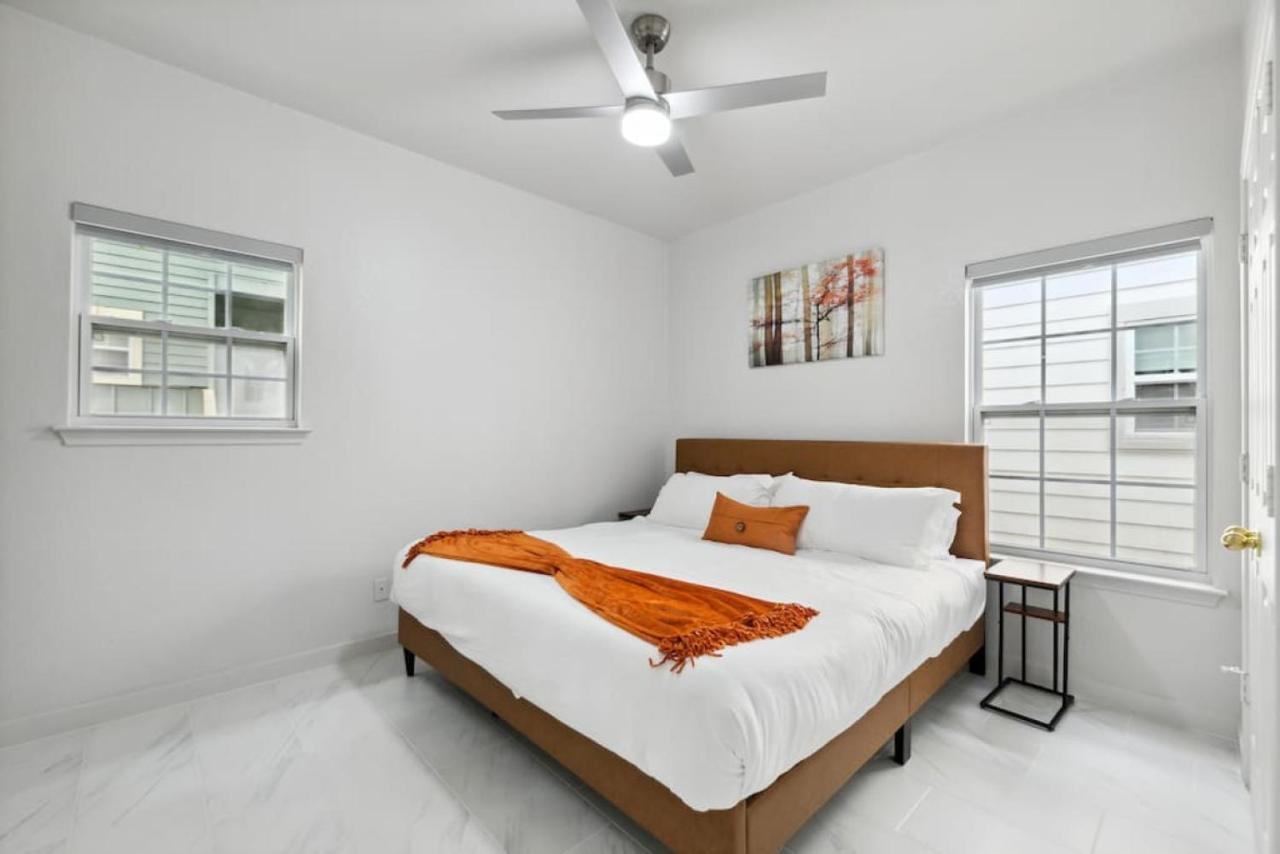 Modern East 4br Gem