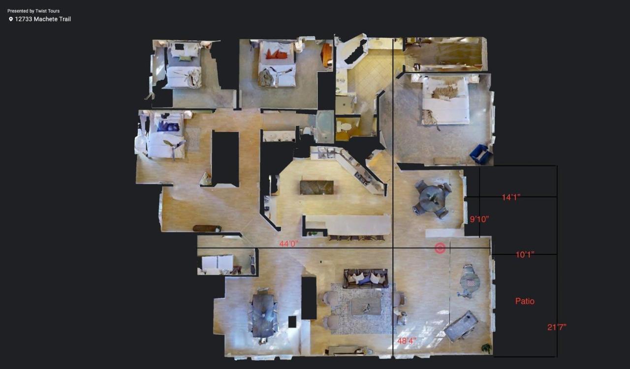 Machete Place *