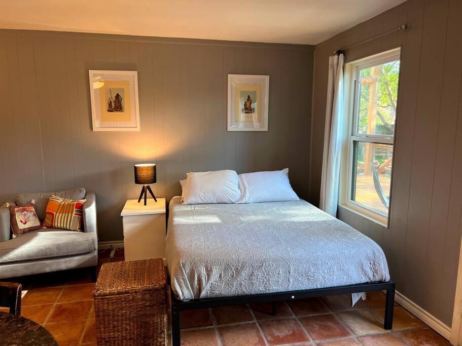 South Serendipity Hideout W/ Infrared Sauna Apartment Austin