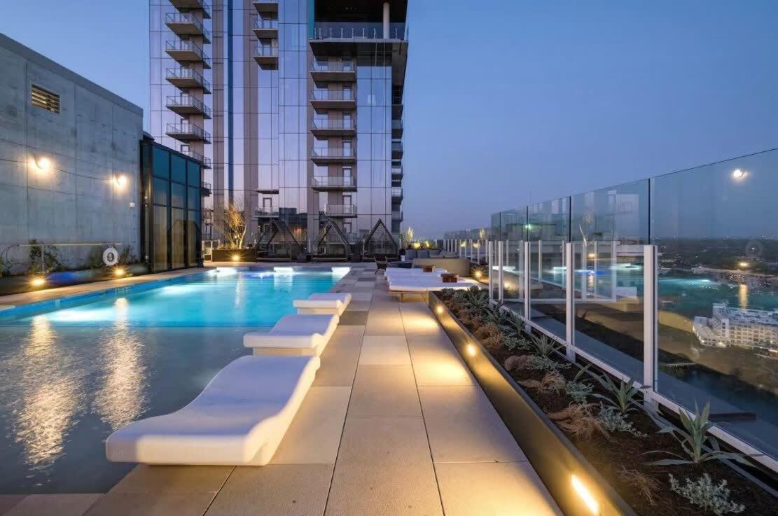 Luxury 2br Rooftop Pool By Barcle Holiday home *