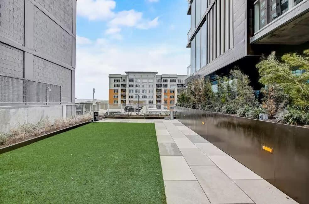 Holiday home Luxury 2br Rooftop Pool By Barcle *