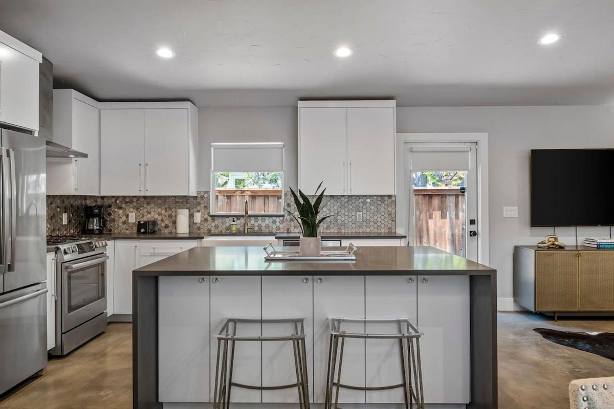 Holiday home Luxury Compound In South Lamar *