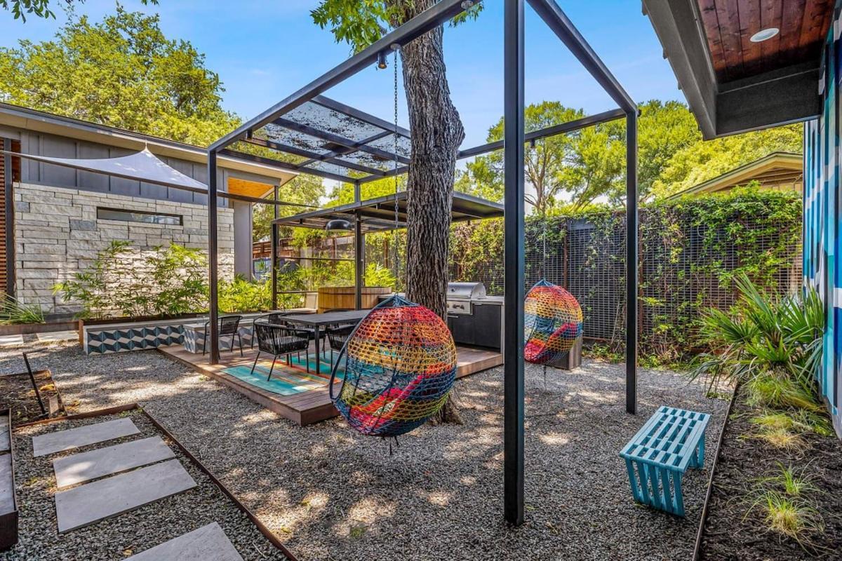 Luxury Compound In South Lamar *