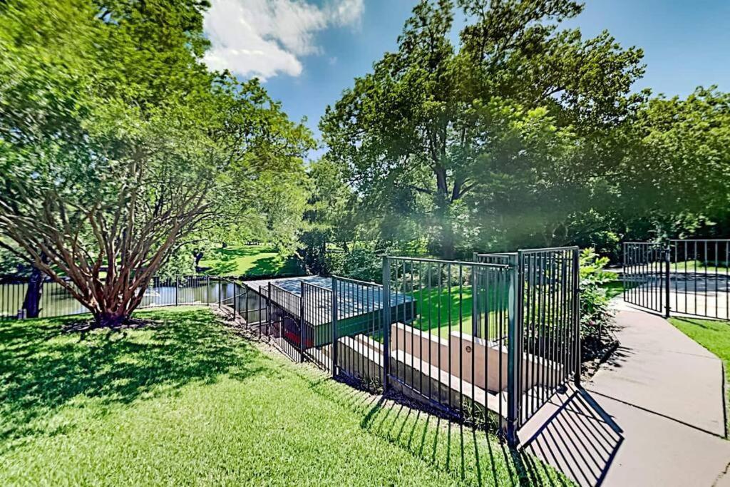 Holiday home Beautiful Mid-century Modern Lakehouse Austin