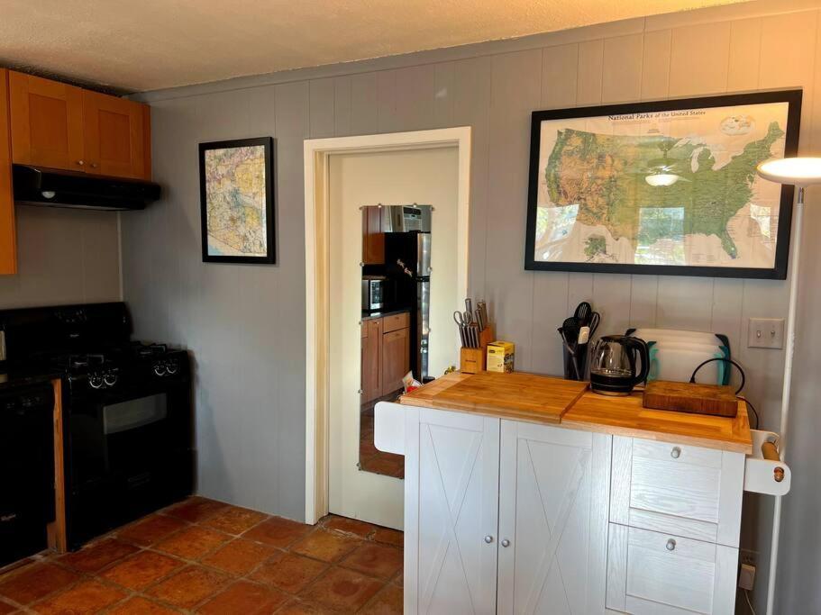 Apartment South Serendipity Hideout W/ Infrared Sauna