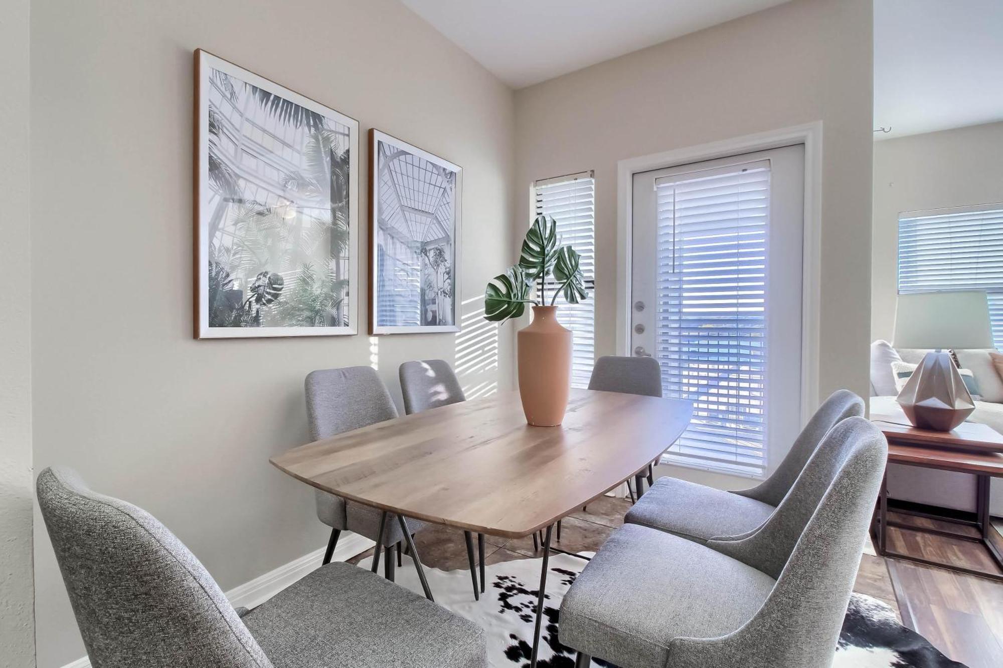 4br Loft Townhome Near West Campus * Austin
