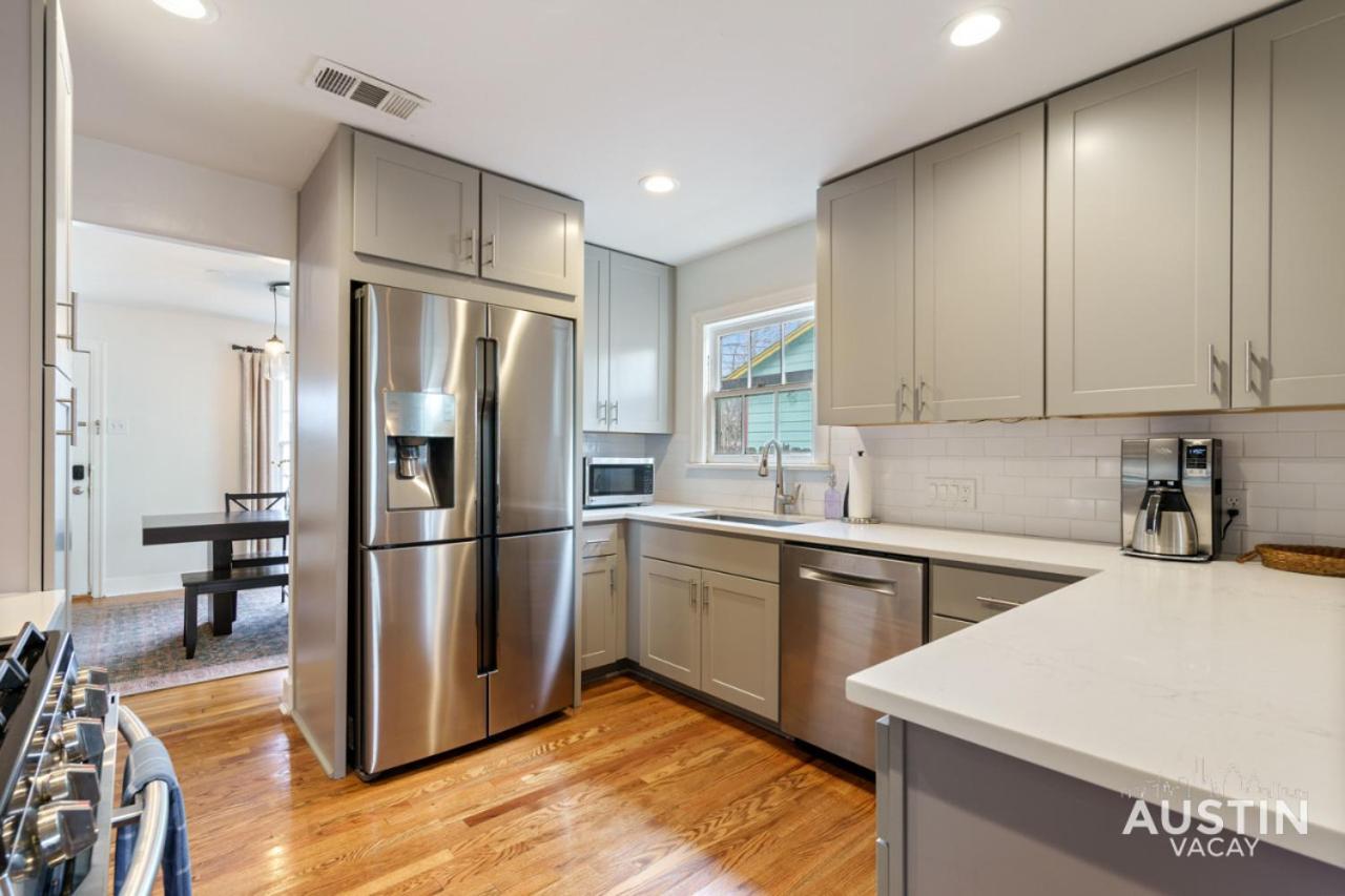 Holiday home Elegant Escape Gourmet Kitchen And Outdoor Living