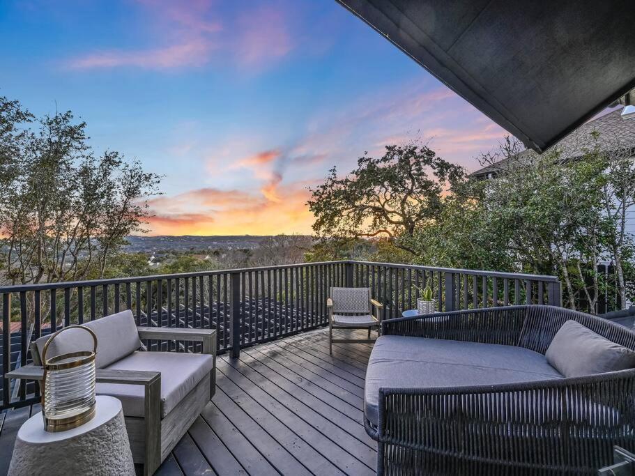 4 Bedroom Designer Pool * Austin