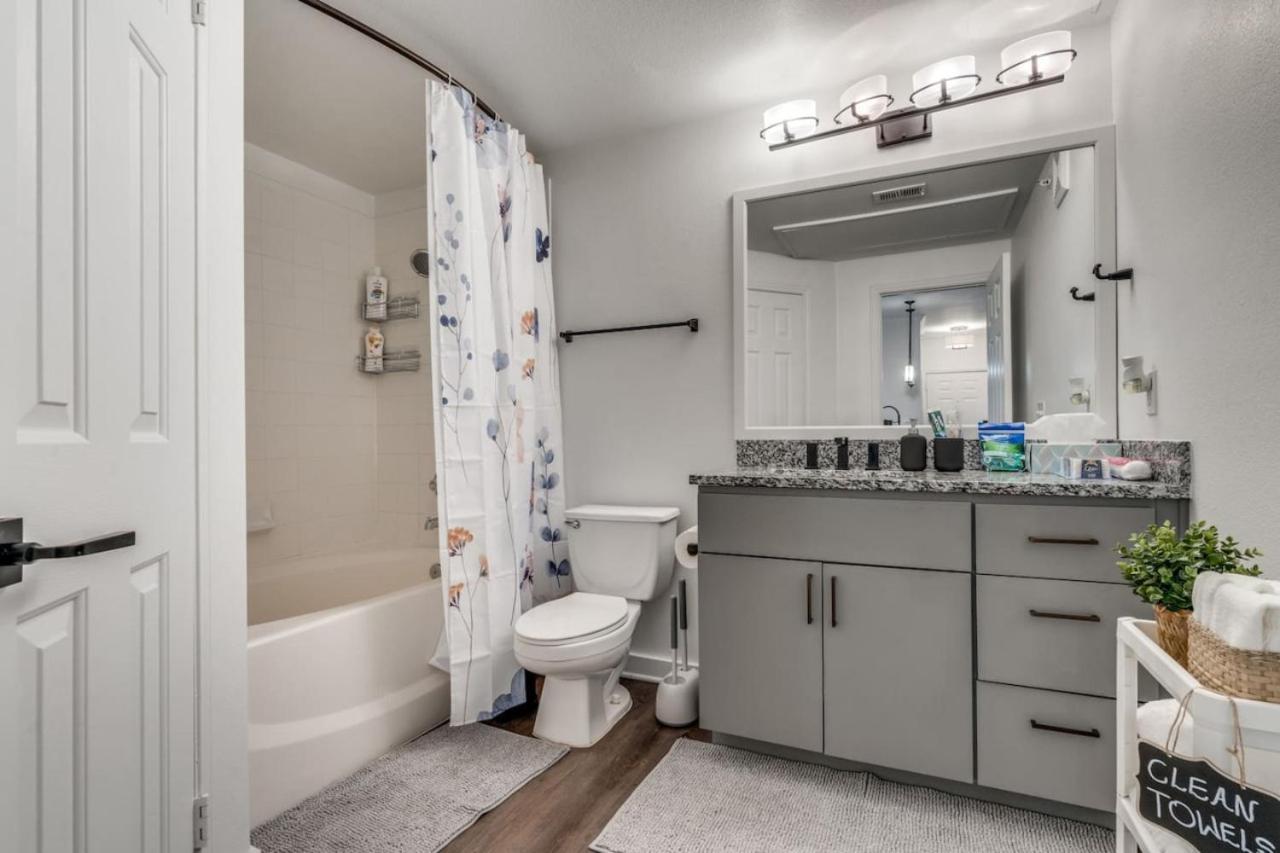 Elegant 1br With Style Pool Near The Domain Apartment *
