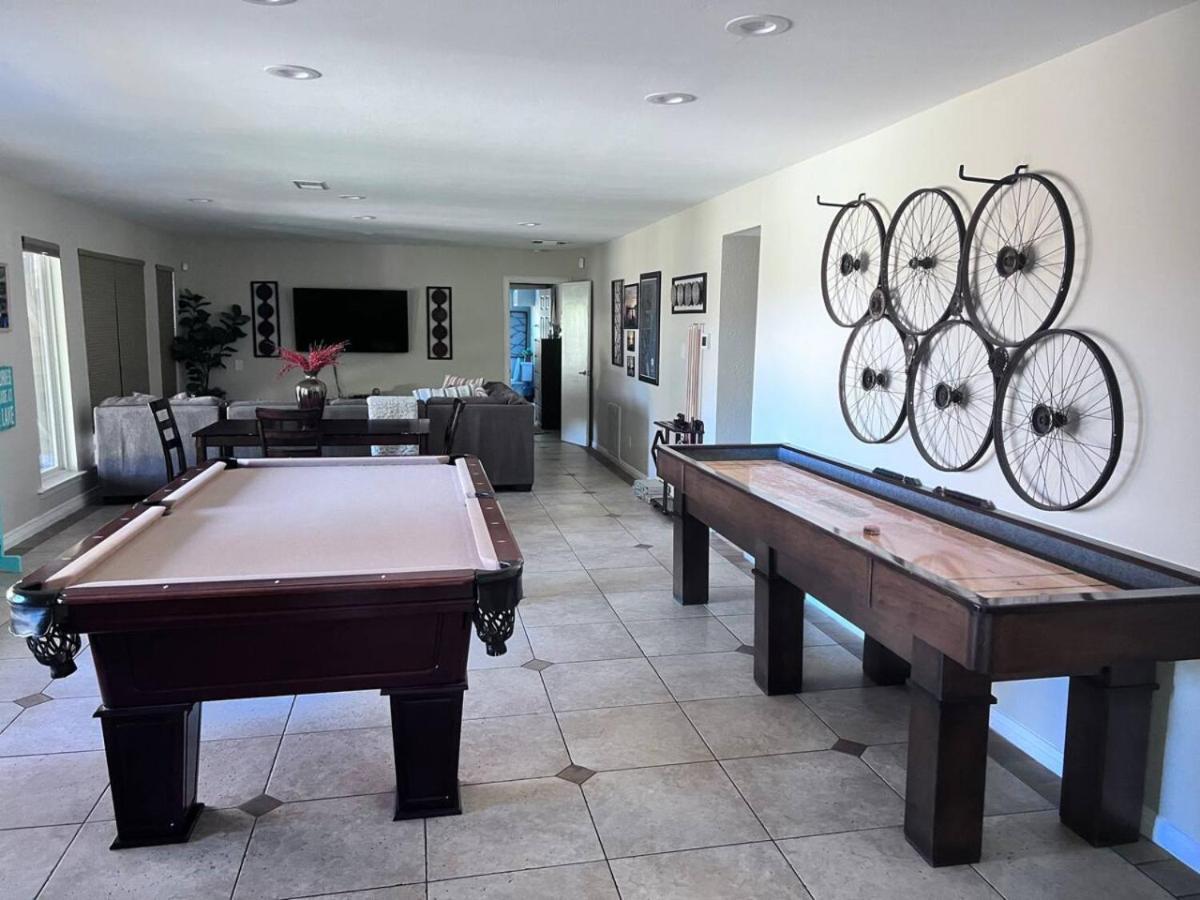 Camp Sandy Lakefront, Pool,h Tub, Sand Volleyball *