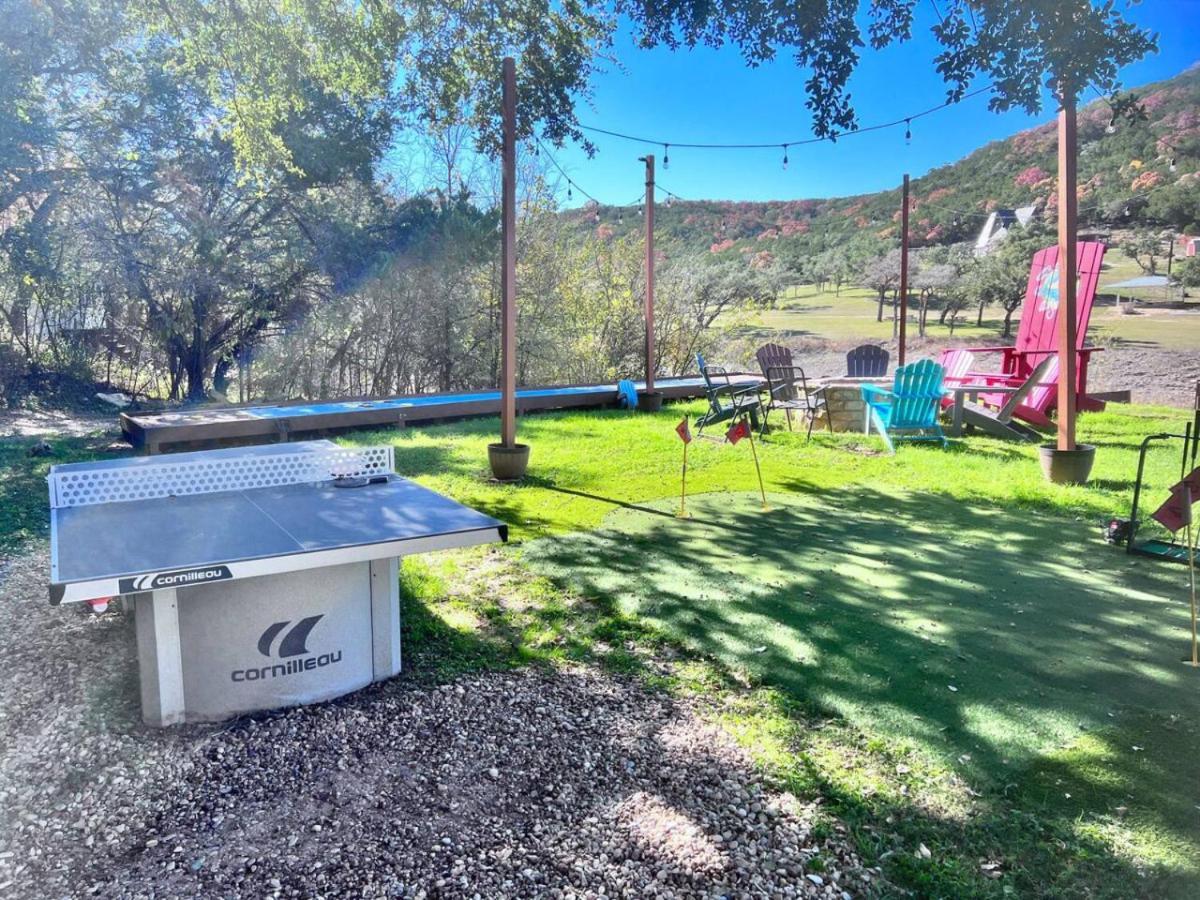 Holiday home Camp Sandy Lakefront, Pool,h Tub, Sand Volleyball