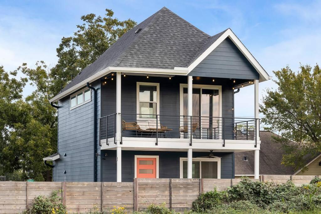 Holiday home Downtown Gateway: Stylish Nest Near Airport Austin