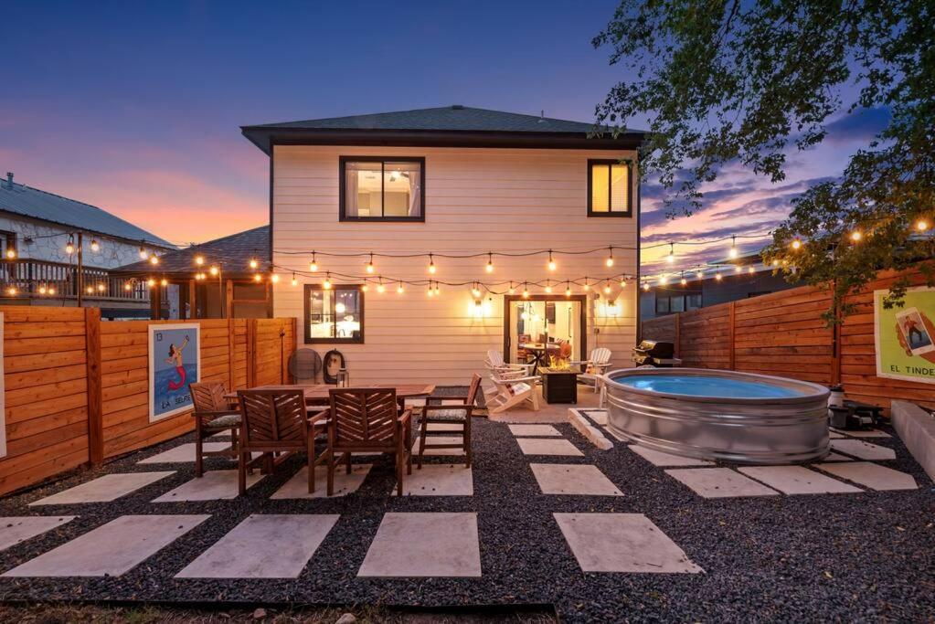 2 Homes-16 Guests-pool-arcade-large Backyard-grill *