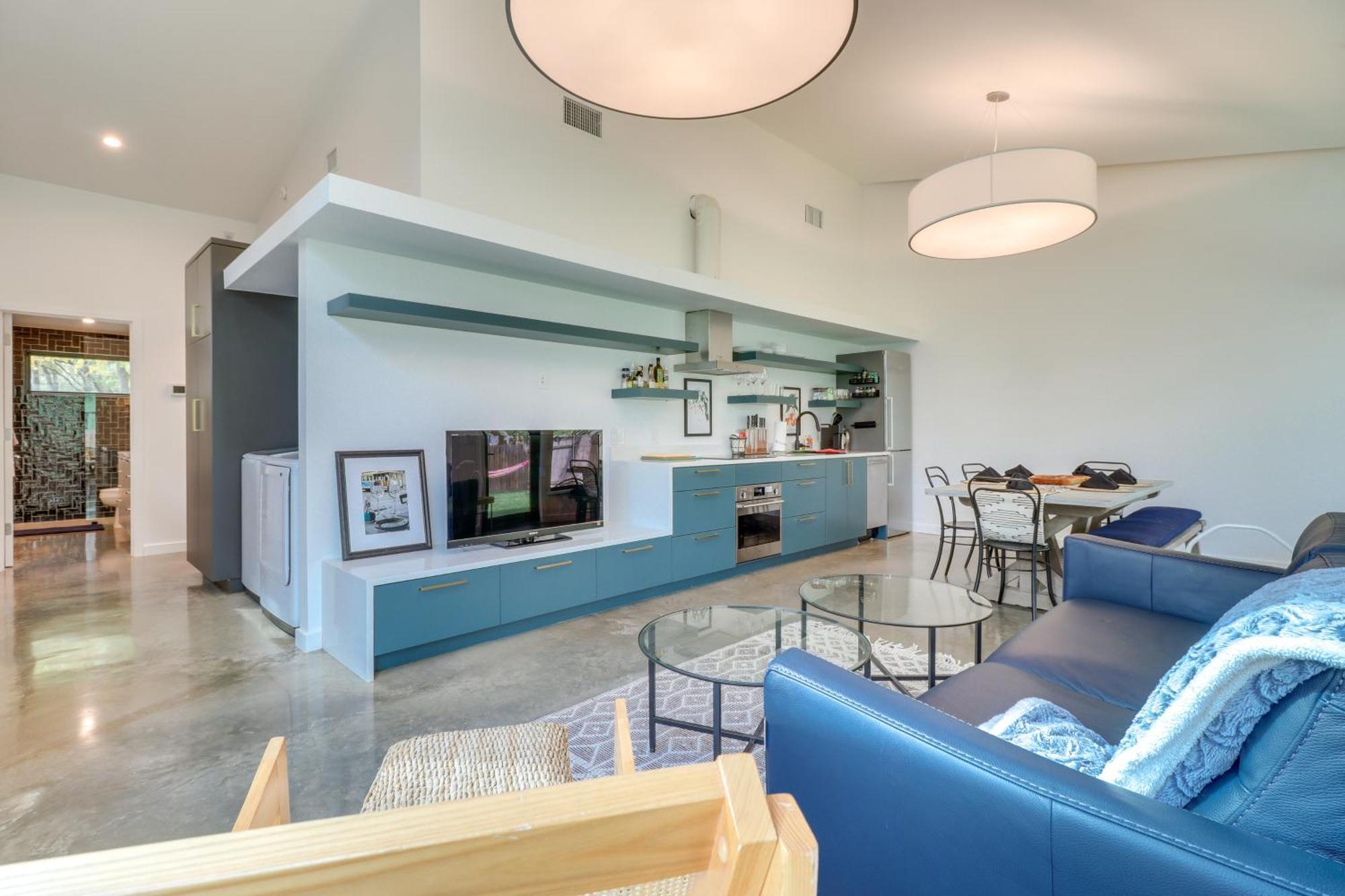 Dog-friendly Guest 3 Mi To Downtown