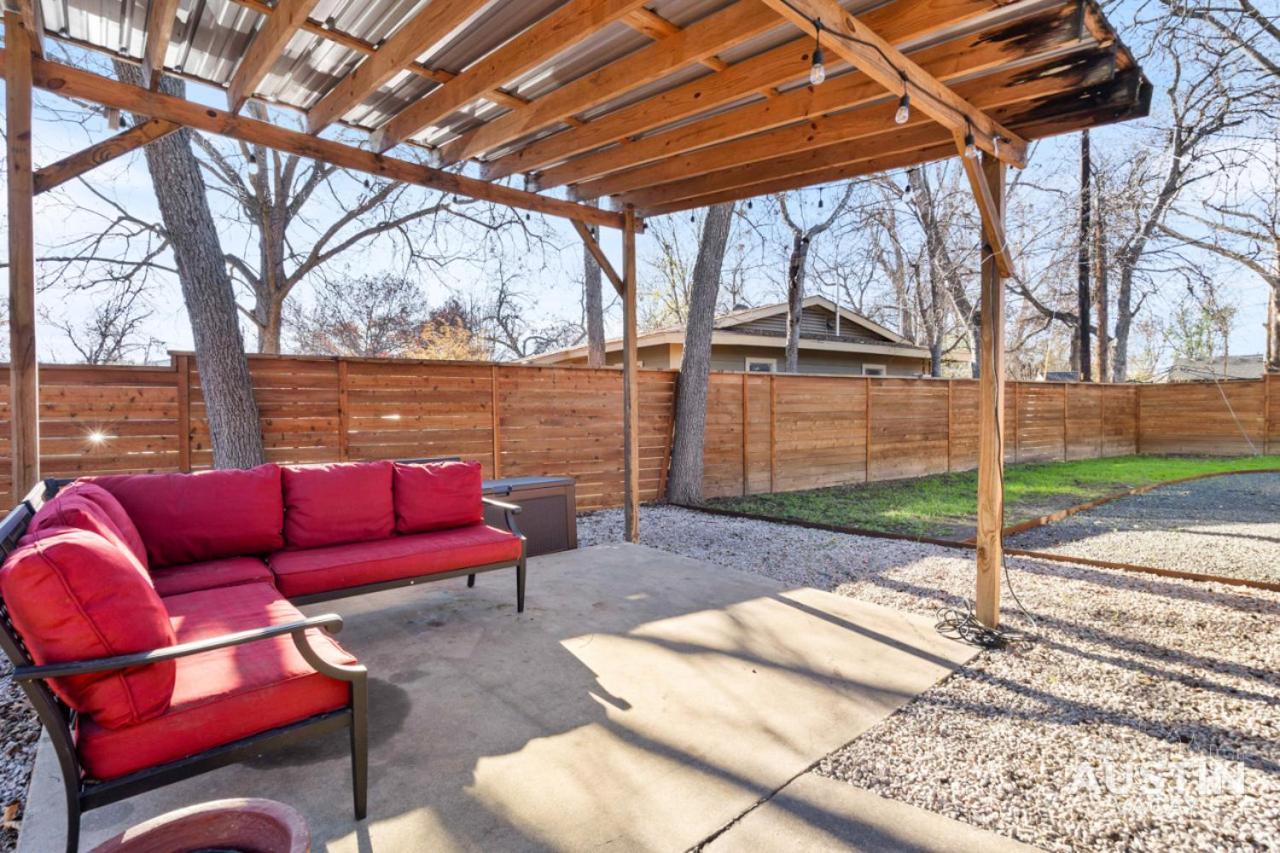 Holiday home Pet Friendly Atx Escape With Game And Free Parking
