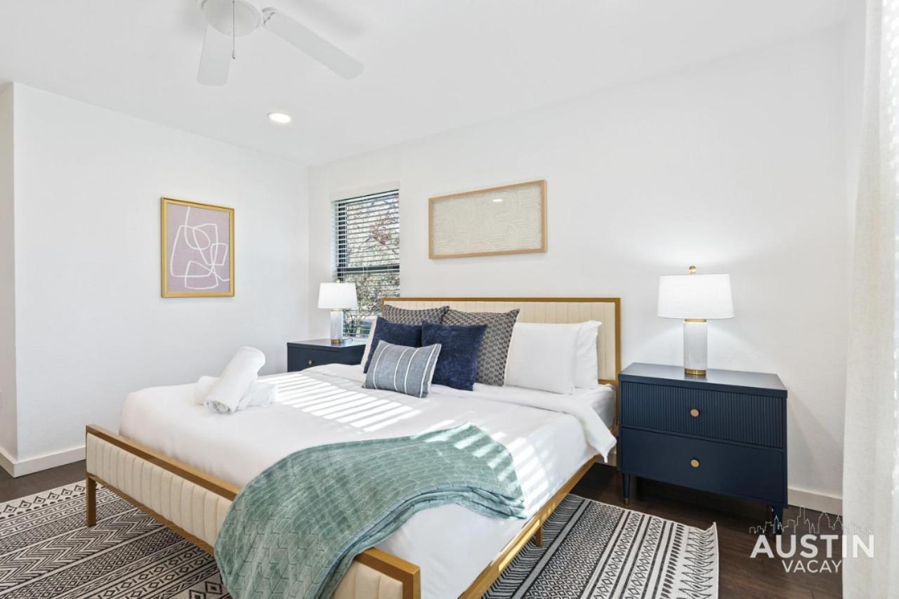 Pet Friendly Atx Escape With Game And Free Parking *