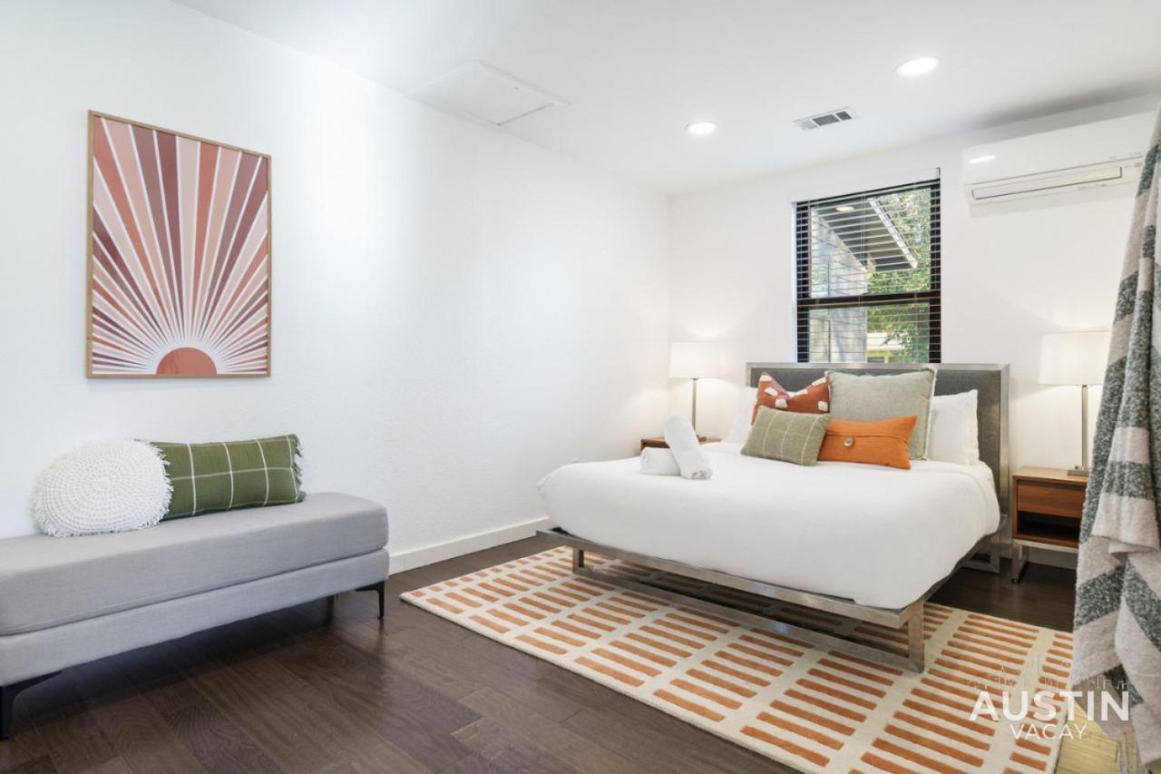 Pet Friendly Atx Escape With Game And Free Parking Holiday home