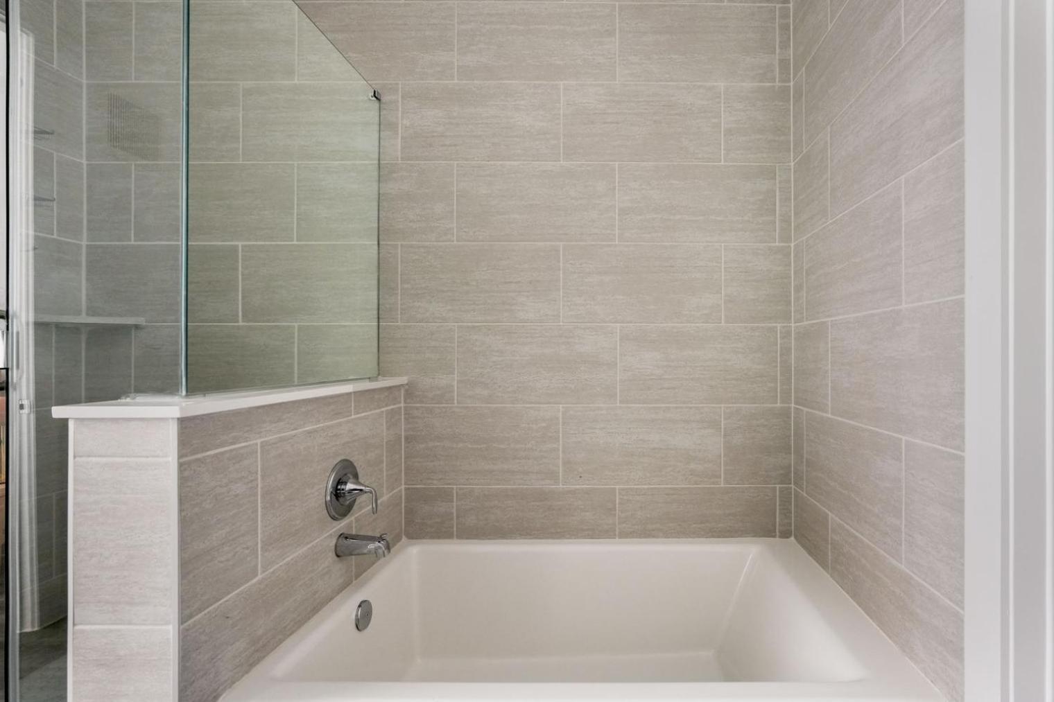 Highlands 2br W Pool Wd Gym Vibrant Area Atx-198 * Austin