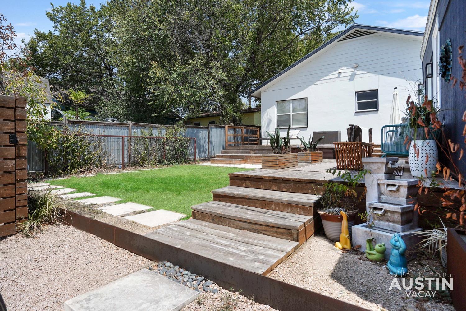 Hgtv Featured Tiny W Hot Tub Near East 6th St * Austin