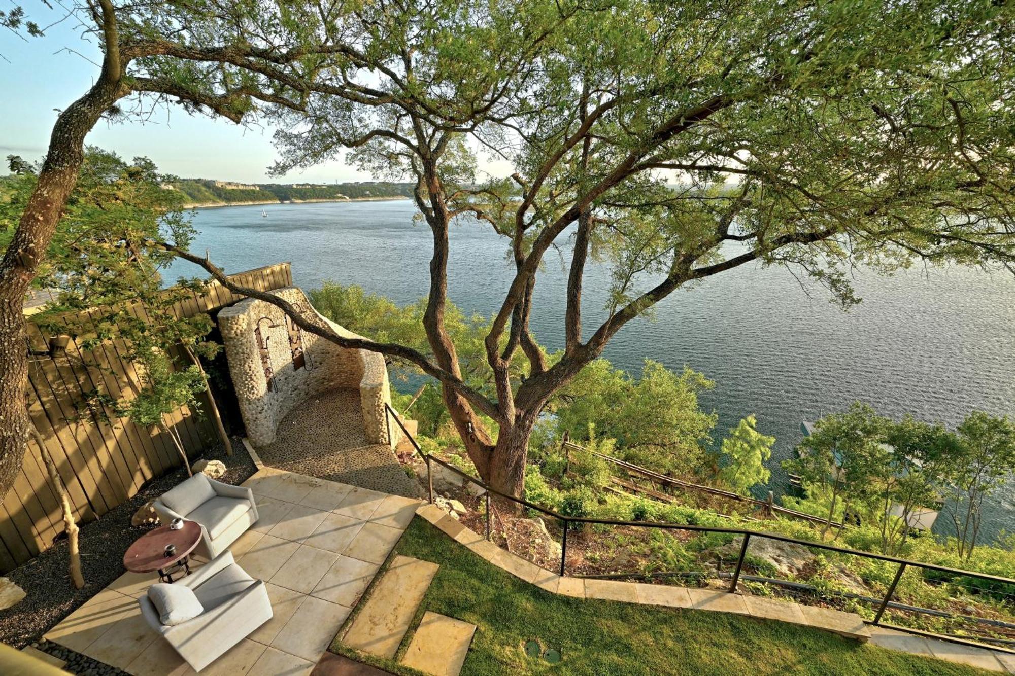 Austinteton's Sunset Cliff On Travis - Private Wedding, Event, Heated Pool, Boat Dock *