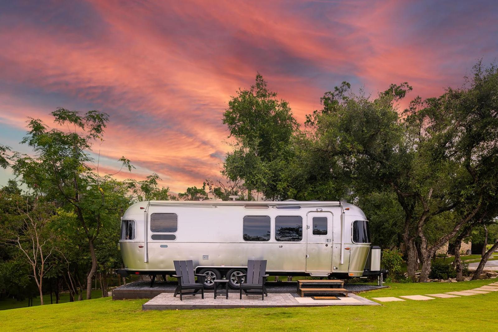 Austinteton's Sunset Cliff On Travis - Private Wedding, Event, Heated Pool, Boat Dock
