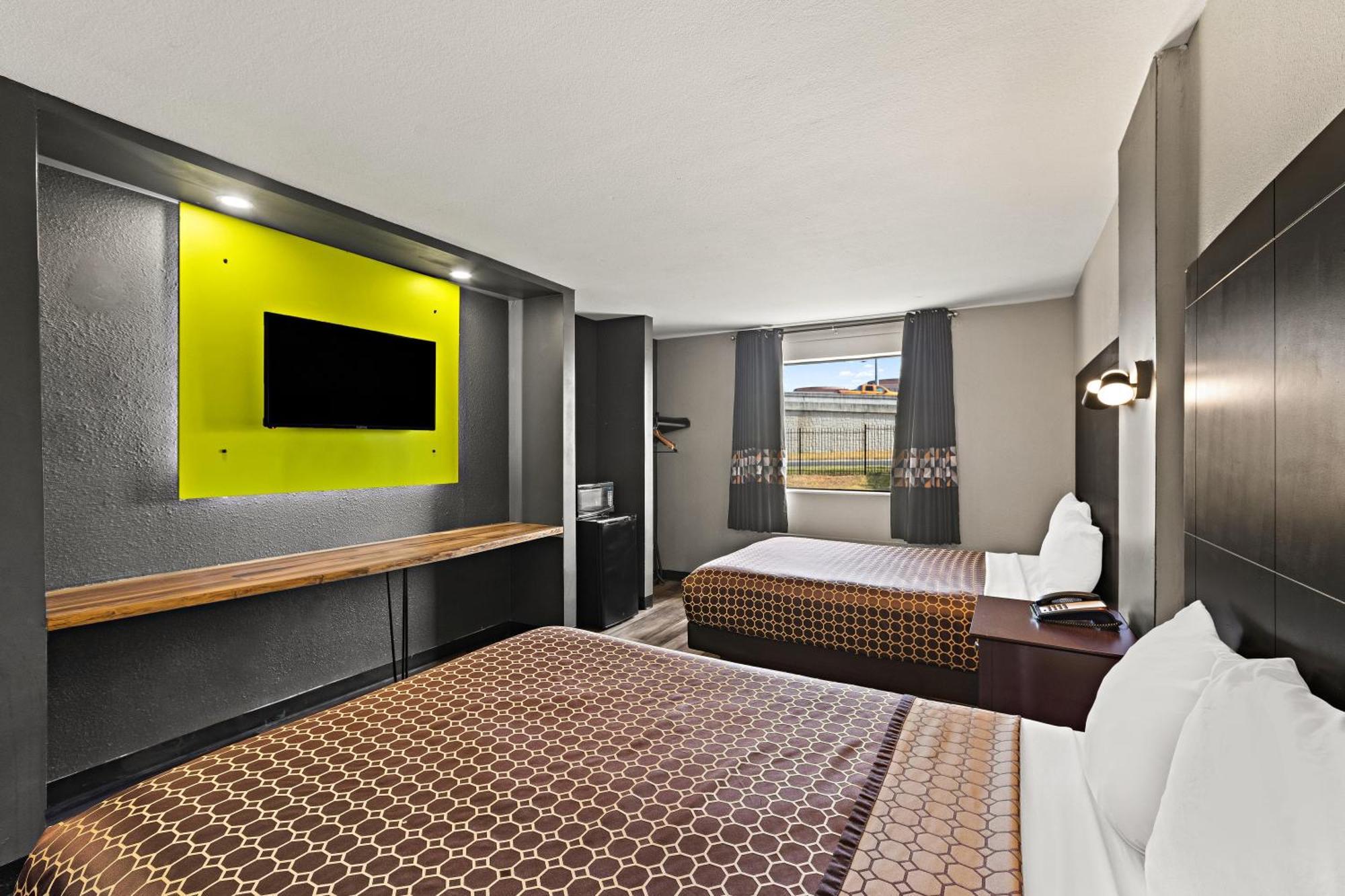 Scottish Downtown Hotel Austin